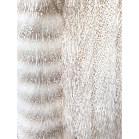 Eggshell White Corduroy Cut Mink Vest -Medium - Picture 7 of 7